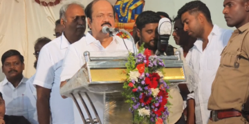 மயிலாடுதுறையில் ஒரே நேரத்தில் பல கலைகளை 60 நிமிடத்தில் செய்த International World Record Chronicles பதிவு