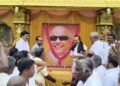 மயிலாடுதுறை முன்னாள் முதல்வர் கலைஞரின் 8-ம் ஆண்டு நினைவு தினம் திமுகவினரால் அனுசரிப்பு மரியாதை