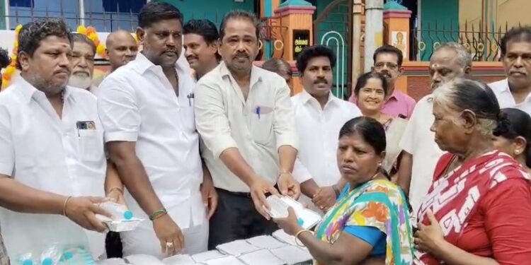 முத்தமிழ் அறிஞர் கலைஞரின் 8ஆம் ஆண்டு நினைவு தினம்: விழுப்புரத்தில் திமுக சார்பில் மாலை மரியாதை – அன்னதானம்