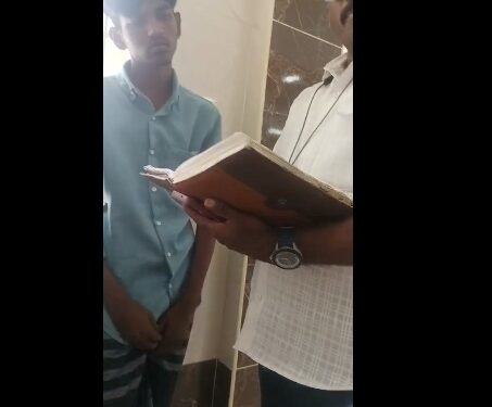 சீர்காழியில், ITI படித்து வரும் கல்லூரி மாணவர் மீது, விசாரணை என்ற பெயரில் போலீசார் தாக்குதல்