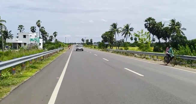 தலைமைஆசிரியர் திட்டியதால், +2 மாணவி தற்கொலை முயற்சி விவகாரம், 3 ஆசிரியர் பணியிடமாற்றம்
