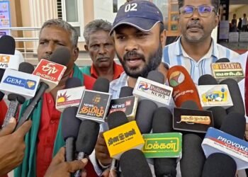 தரங்கம்பாடி துணை சார்பதிவாளர் அலுவலகத்தில் லஞ்ச ஒழிப்பு போலீஸ் திடீர் சோதனை – 49,445 பறிமுதல்