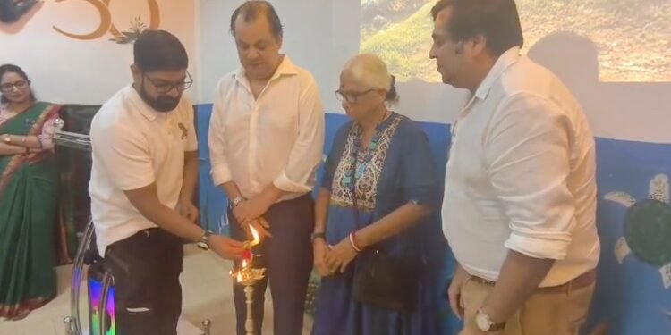 தரங்கம்பாடி துணை சார்பதிவாளர் அலுவலகத்தில் லஞ்ச ஒழிப்பு போலீஸ் திடீர் சோதனை – 49,445 பறிமுதல்