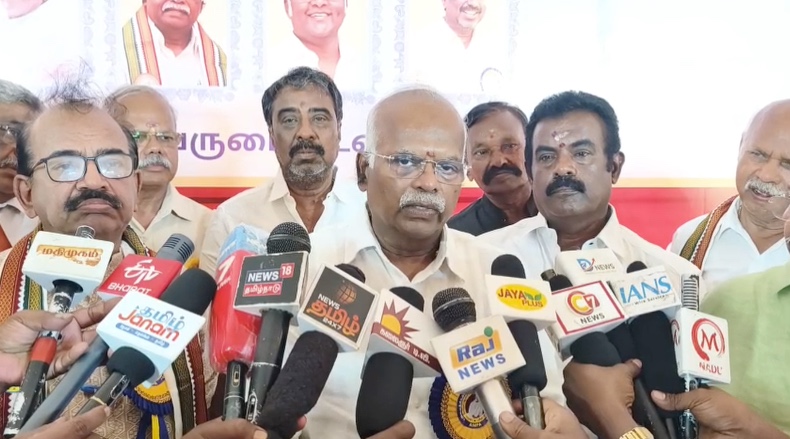தரங்கம்பாடி துணை சார்பதிவாளர் அலுவலகத்தில் லஞ்ச ஒழிப்பு போலீஸ் திடீர் சோதனை – 49,445 பறிமுதல்