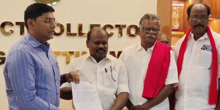 தரங்கம்பாடி துணை சார்பதிவாளர் அலுவலகத்தில் லஞ்ச ஒழிப்பு போலீஸ் திடீர் சோதனை – 49,445 பறிமுதல்
