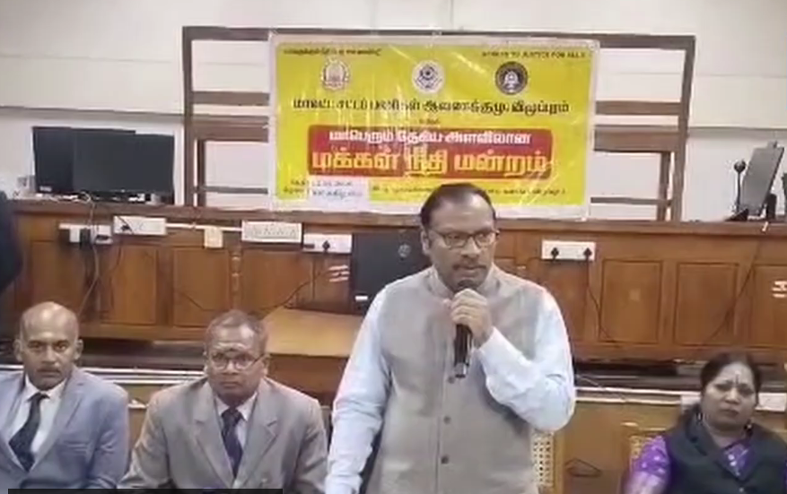 செங்கல்பட்டு பாலாற்று மேம்பாலத்தில் நடுவில் கார் தீப்பிடித்து எறிந்தது. கடும் போக்குவரத்து நெரிசல்