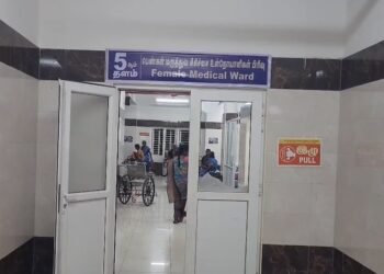 மயிலாடுதுறை மாவட்ட அரசு மருத்துவமனையின் மகளிர் வார்டில் அத்துமீறி நுழைந்த வாலிபர் கைது