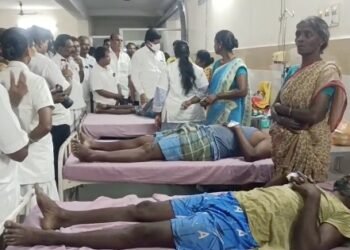 தரங்கம்பாடி மீனவ கிராமத்தில் உள்ள ரேணுகா தேவி அம்மன் கோவில் ஊஞ்சல் உற்சவம் மற்றும் பால்குட திருவிழா