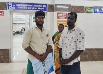திடீரென்று பெய்த மழை காரணமாக நெல் மூட்டைகள், மழையில் நனைந்து சேதம்விவசாயிகள் வேதனை