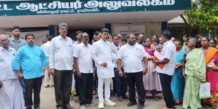 ஜப்பானில் Sendai மாநிலத்தில் ஹிரோசே நதிக்கு ஆர்த்தி செய்து வழிபாடு