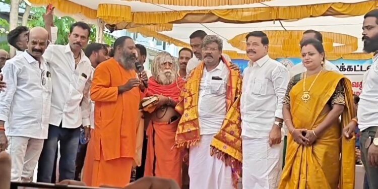 ஜப்பானில் Sendai மாநிலத்தில் ஹிரோசே நதிக்கு ஆர்த்தி செய்து வழிபாடு