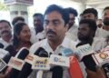 விவாகரத்து பெற்று தரக்கோரி சென்றநிலையில்,வழக்கறிஞர்கள் கொலைமிரட்டல்,பாதிக்கப்பட்ட நபர் குற்றச்சாட்டு