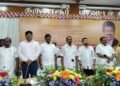 விவாகரத்து பெற்று தரக்கோரி சென்றநிலையில்,வழக்கறிஞர்கள் கொலைமிரட்டல்,பாதிக்கப்பட்ட நபர் குற்றச்சாட்டு
