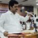 விவாகரத்து பெற்று தரக்கோரி சென்றநிலையில்,வழக்கறிஞர்கள் கொலைமிரட்டல்,பாதிக்கப்பட்ட நபர் குற்றச்சாட்டு