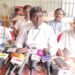 விவாகரத்து பெற்று தரக்கோரி சென்றநிலையில்,வழக்கறிஞர்கள் கொலைமிரட்டல்,பாதிக்கப்பட்ட நபர் குற்றச்சாட்டு