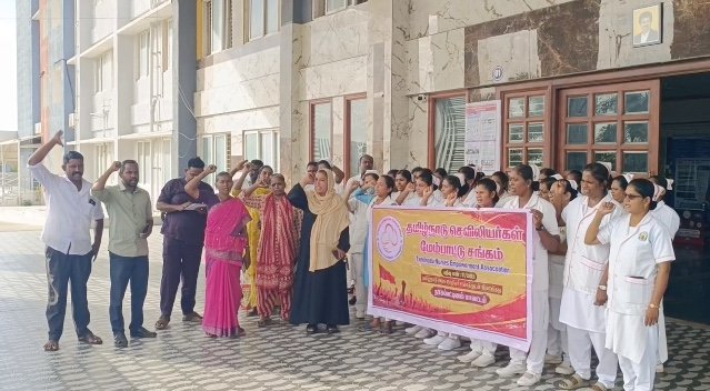 ஈரானிய கடற்கொள்ளையர்கள் சுட்டதில் சவுதி அரேபியாவில் உயிரிழந்த 2 மீனவர்களுக்குஅரசு அதிகாரிகள் அஞ்சலி
