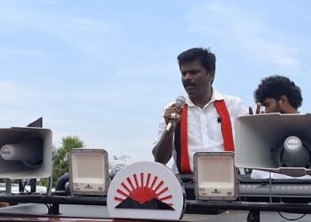 சர்வதேச கடற்கரை தூய்மை தினம் தரங்கம்பாடி கடற்கரையில் 750 கிலோ குப்பைகள் அகற்ற பணி