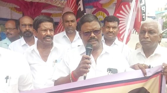 FQL நிறுவனத்தின் மோசடியால் பாதிக்கப்பட்ட ஒரே கிராமம் பாதிக்கப்பட்ட நிலை பணத்தை மீட்டுதர மனு