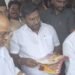 மயிலாடுதுறை அருகே வீட்டில் சார்ஜ் செய்த போது, பிரபல OLA நிறுவனத்தின் Electric bike தீப்பிடித்த வீடியோ