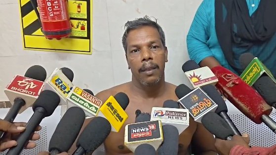 மயிலாடுதுறை அருகே வீட்டில் சார்ஜ் செய்த போது, பிரபல OLA நிறுவனத்தின் Electric bike தீப்பிடித்த வீடியோ