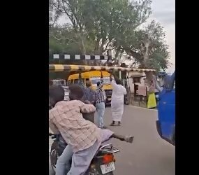 மயிலாடுதுறை அருகே வீட்டில் சார்ஜ் செய்த போது, பிரபல OLA நிறுவனத்தின் Electric bike தீப்பிடித்த வீடியோ