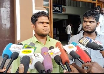 மயிலாடுதுறை அருகே வீட்டில் சார்ஜ் செய்த போது, பிரபல OLA நிறுவனத்தின் Electric bike தீப்பிடித்த வீடியோ