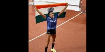 ஆரோவில் தொடர்பாக ஆட்சியரிடம் சமூக ஆர்வலர்கள் மனு