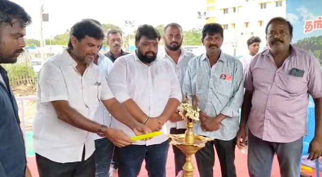 ஆரோவில் தொடர்பாக ஆட்சியரிடம் சமூக ஆர்வலர்கள் மனு