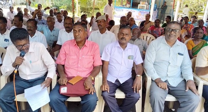 தூக்கிட்டு தற்கொலை பெண்ணின் மரணத்தில் சந்தேகம் உறவினர்கள் அரசு மருத்துவமனையில் குவிந்ததால் பரபரப்பு
