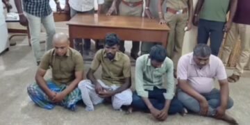 தூக்கிட்டு தற்கொலை பெண்ணின் மரணத்தில் சந்தேகம் உறவினர்கள் அரசு மருத்துவமனையில் குவிந்ததால் பரபரப்பு