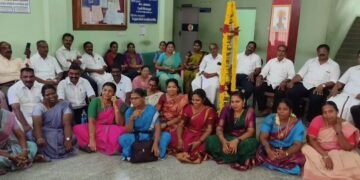 தூக்கிட்டு தற்கொலை பெண்ணின் மரணத்தில் சந்தேகம் உறவினர்கள் அரசு மருத்துவமனையில் குவிந்ததால் பரபரப்பு