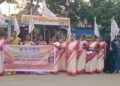 தூக்கிட்டு தற்கொலை பெண்ணின் மரணத்தில் சந்தேகம் உறவினர்கள் அரசு மருத்துவமனையில் குவிந்ததால் பரபரப்பு