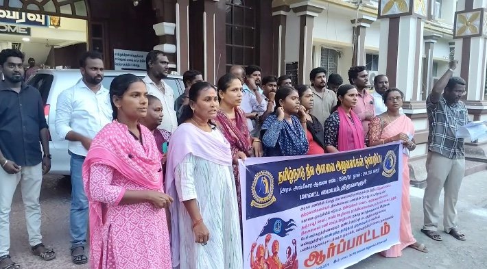 தூக்கிட்டு தற்கொலை பெண்ணின் மரணத்தில் சந்தேகம் உறவினர்கள் அரசு மருத்துவமனையில் குவிந்ததால் பரபரப்பு