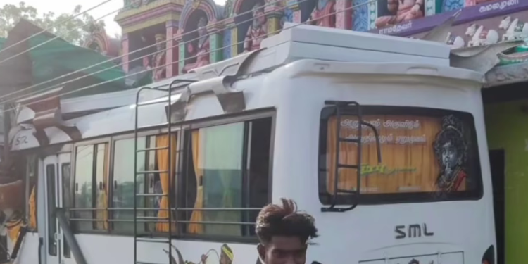 தலைமை தேர்தல் அதிகாரி ஞானேஷ் குமார் பதவி விலக வலியுறுத்தி SDPI சார்பில் கண்டன ஆர்ப்பாட்டம்