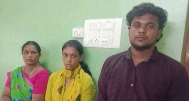 திருமணம் செய்து கொள்வதாகக் கூறி 15லட்சத்து 37,000பணத்தை மோசடி துணை ராணுவப்படை பெண் வீரர் & 3பேர் கைது
