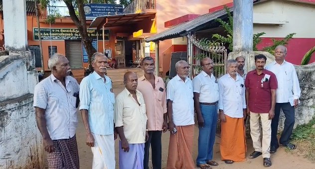 திருமணம் செய்து கொள்வதாகக் கூறி 15லட்சத்து 37,000பணத்தை மோசடி துணை ராணுவப்படை பெண் வீரர் & 3பேர் கைது