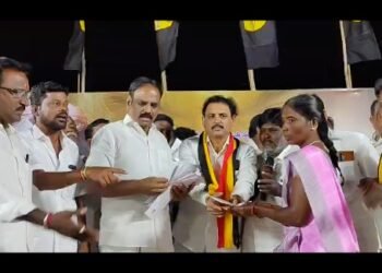 நல்லாடையில் பிரசித்தி பெற்ற அக்னீஸ்வரர் கோவிலில் ஐப்பசி மாதம் பரணி ஒட்டி சிறப்பு அபிஷேகம் &தீபாராதனை