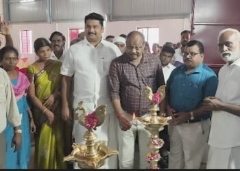 நல்லாடையில் பிரசித்தி பெற்ற அக்னீஸ்வரர் கோவிலில் ஐப்பசி மாதம் பரணி ஒட்டி சிறப்பு அபிஷேகம் &தீபாராதனை