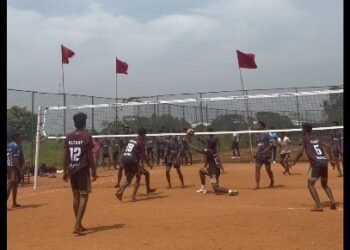 திருவாரூரில் ரேஷன் கடையில் வாங்கிய கோதுமையில் கலப்படம்