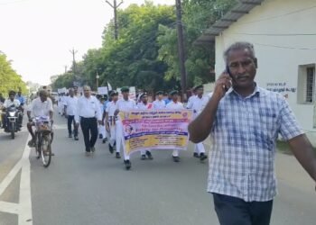 மயிலாடுதுறை சின்னக்கடை வீதி ஸ்ரீ சித்தி விநாயகர் ஆலயத்தில் சம்வத்ஸராபிஷேகம் & சங்கடகர சதுர்த்தியை முன்னிட்டு சிறப்பு அபிஷேகம்